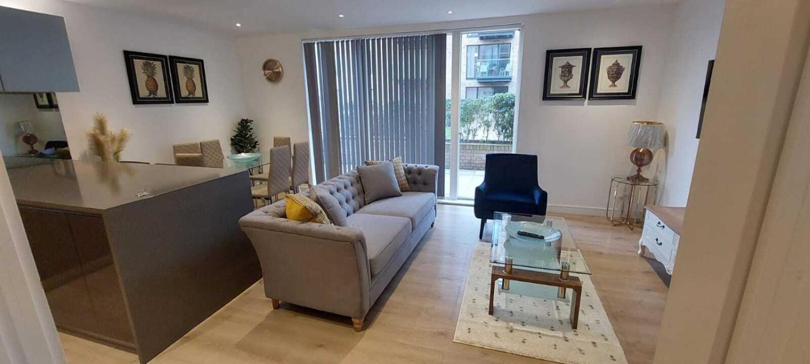 2 Bed Property Close To Heathrow Airport ハウンズロー エクステリア 写真